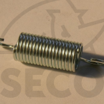 Pružina TZ 1.6x14.4x56x20 ZINK.